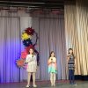 День женский открывает двери,  В страну весенней нежной красоты…